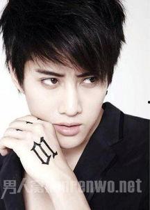 mike照片全身,光影中的青春风采